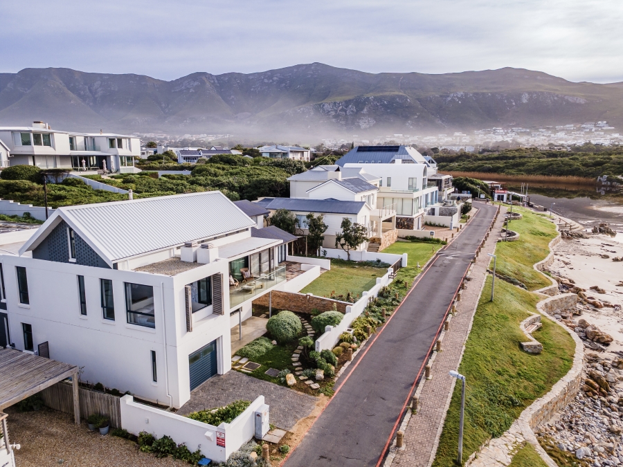 4 Bedroom Property for Sale in Onrus Western Cape